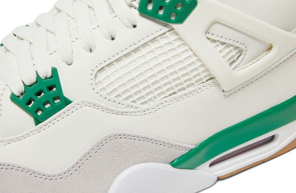 Jordan 4 Retro SB “Pine Green” 2023