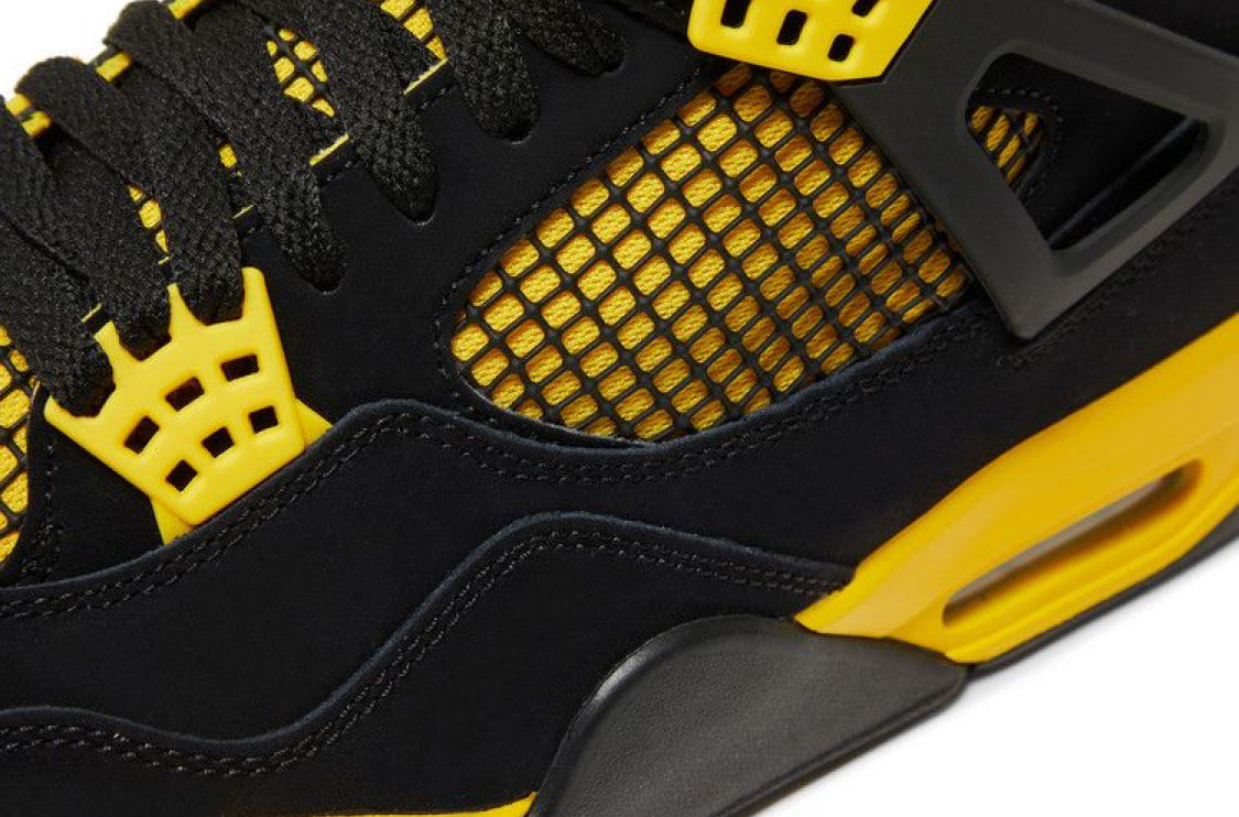 Jordan 4 Retro Thunder Yellow 2023