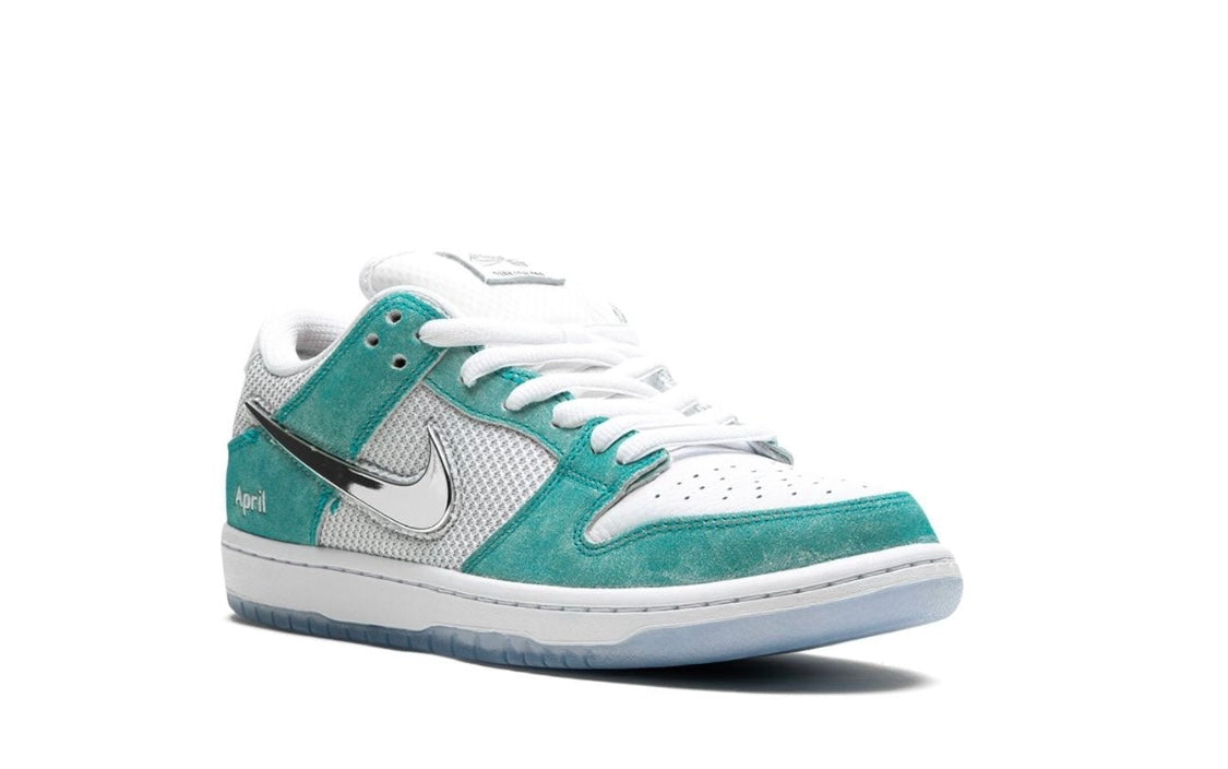 Dunk Low SB x April Skateboard